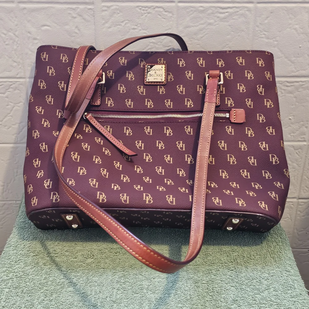 Dooney & Bourke Wine-Colored Tote Bag - Picture 4 of 10